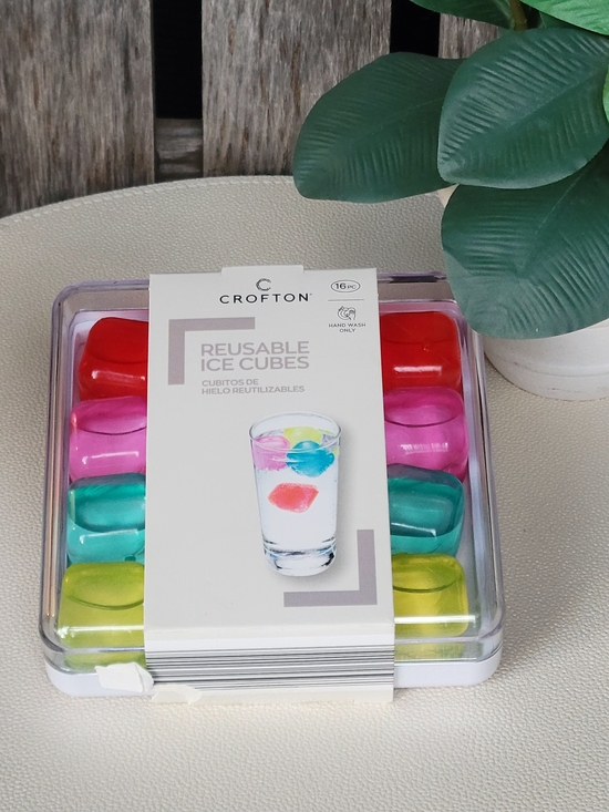Crofton Other - Crofton Reusable Ice Cubes - Multicolor (Set of 16)
